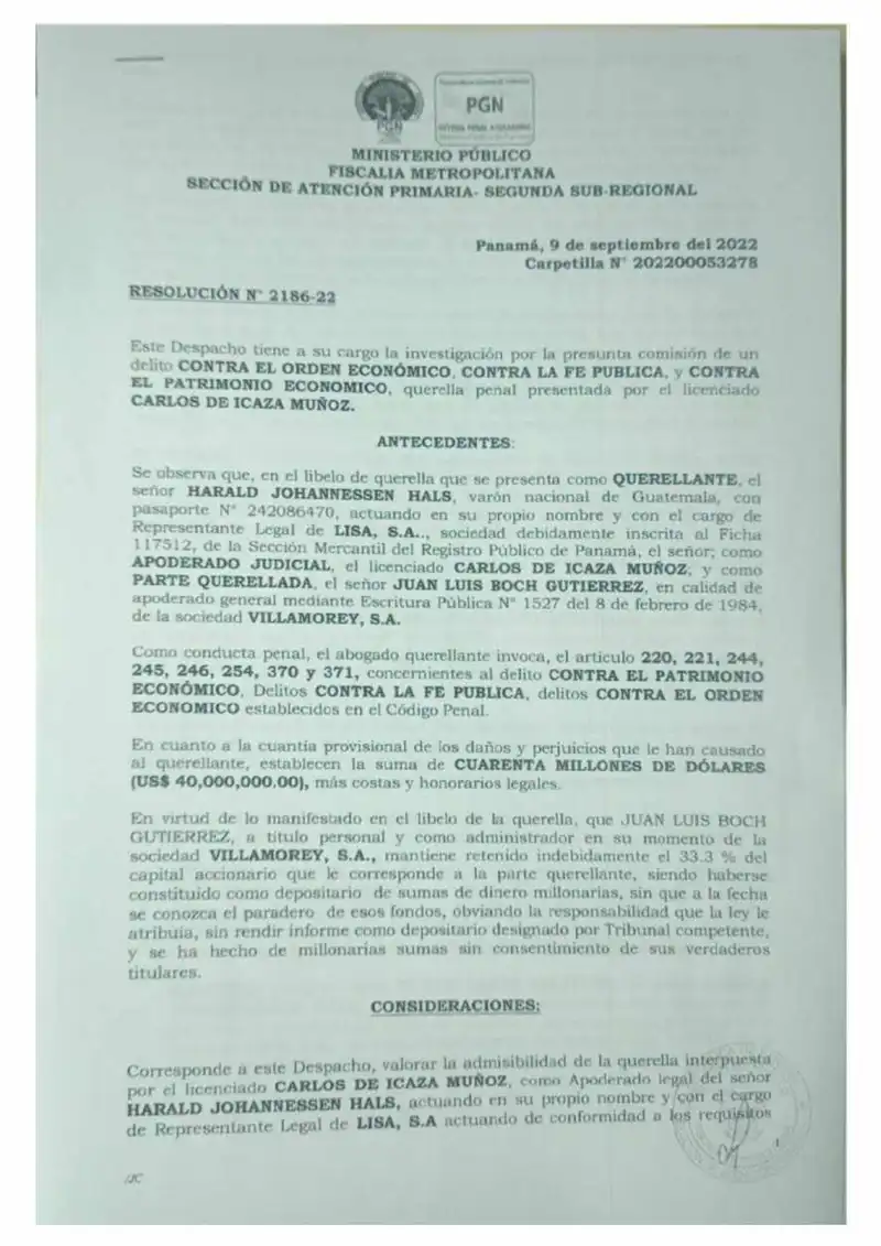 La Fiscalía Metropolitana admite la querella penal de Lisa, S.A. contra Juan Luis Bosch Gutiérrez por delitos contra el patrimonio económico, la fe pública y el orden económico, reconociendo a Lisa como víctima legítima.
